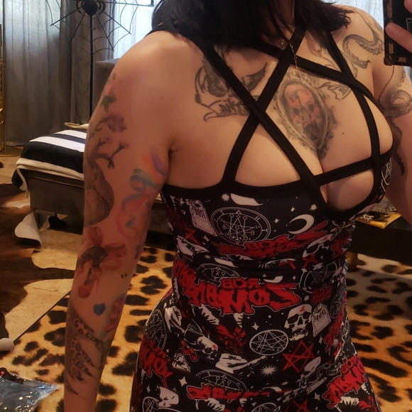 π·Zob Zombie Dress - Picture 8 of 8